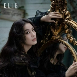 黄圣依登《ELLE》泰国版封面 典雅矜