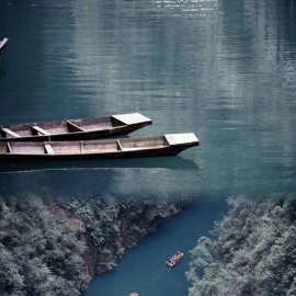 <b>夏天“玻璃海”超惊艳 避暑我打满</b>