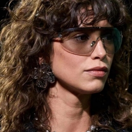 衣服也要和刷剧一样，开启“冬季